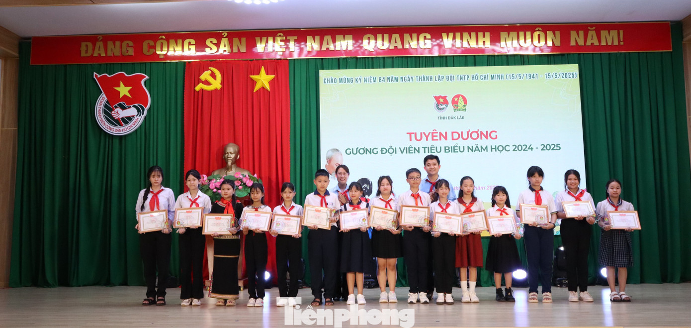 Những gương đội viên tiêu biểu được tuyên dương Những gương đội viên tiêu biểu được tuyên dương