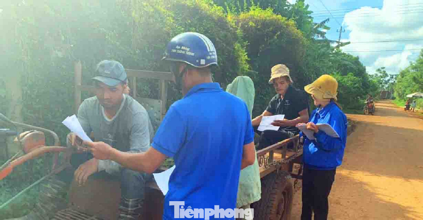 Việc tuyên truyền được thực hiện bằng nhiều hình thức