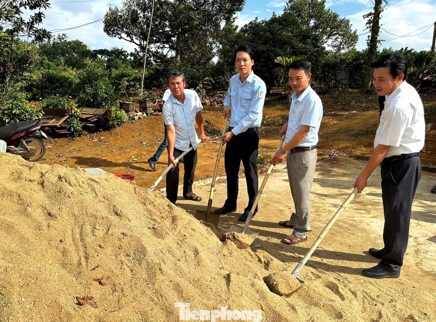 Ngôi nhà cấp 4 được xây dựng kiên cố với tổng diện tích trên 60m2, tổng kinh phí xây dựng gần 200 triệu đồng.