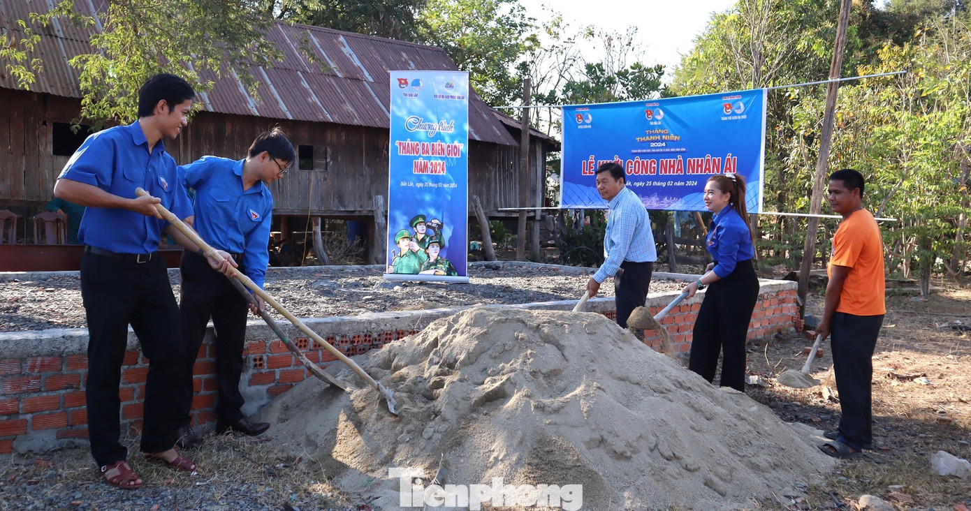 Nhiều hoạt động hướng về cộng đồng