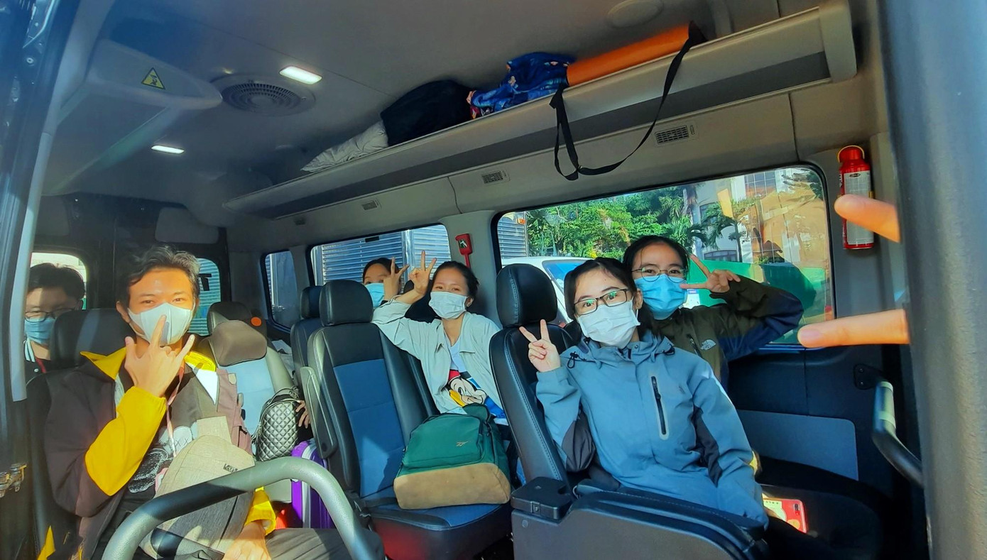 Sinh viên trường Đại học Buôn Ma Thuột lên đường chống dịch Sinh viên trường Đại học Buôn Ma Thuột lên đường chống dịch