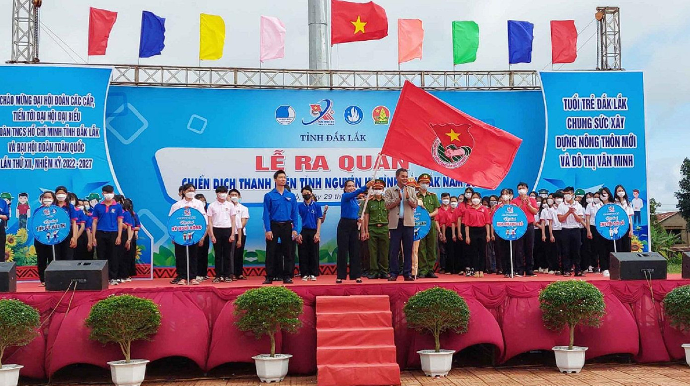 Phát động ra quân Chiến dịch