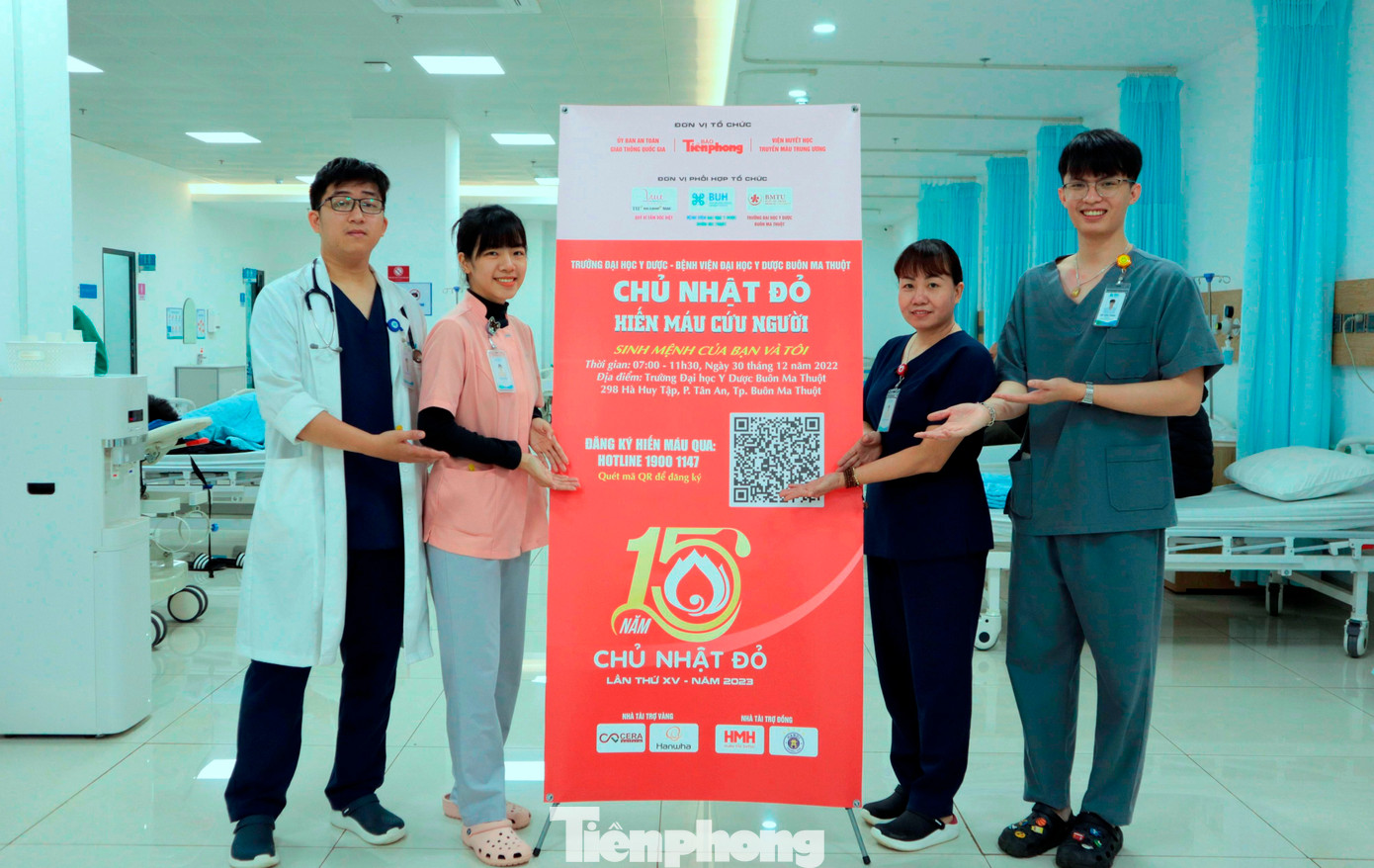 Các bảng tuyên truyền về chương trình được đặt tại khu chờ bệnh viện Các bảng tuyên truyền về chương trình được đặt tại khu chờ bệnh viện