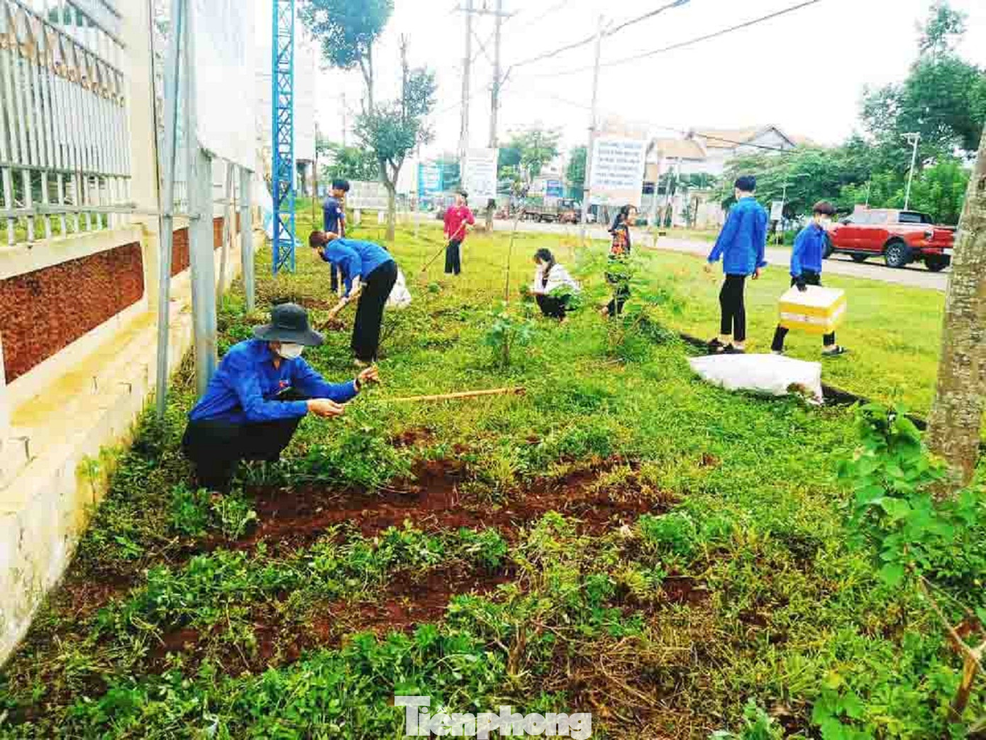 Các cấp bộ đoàn triển khai nhiều hoạt động thiết thực