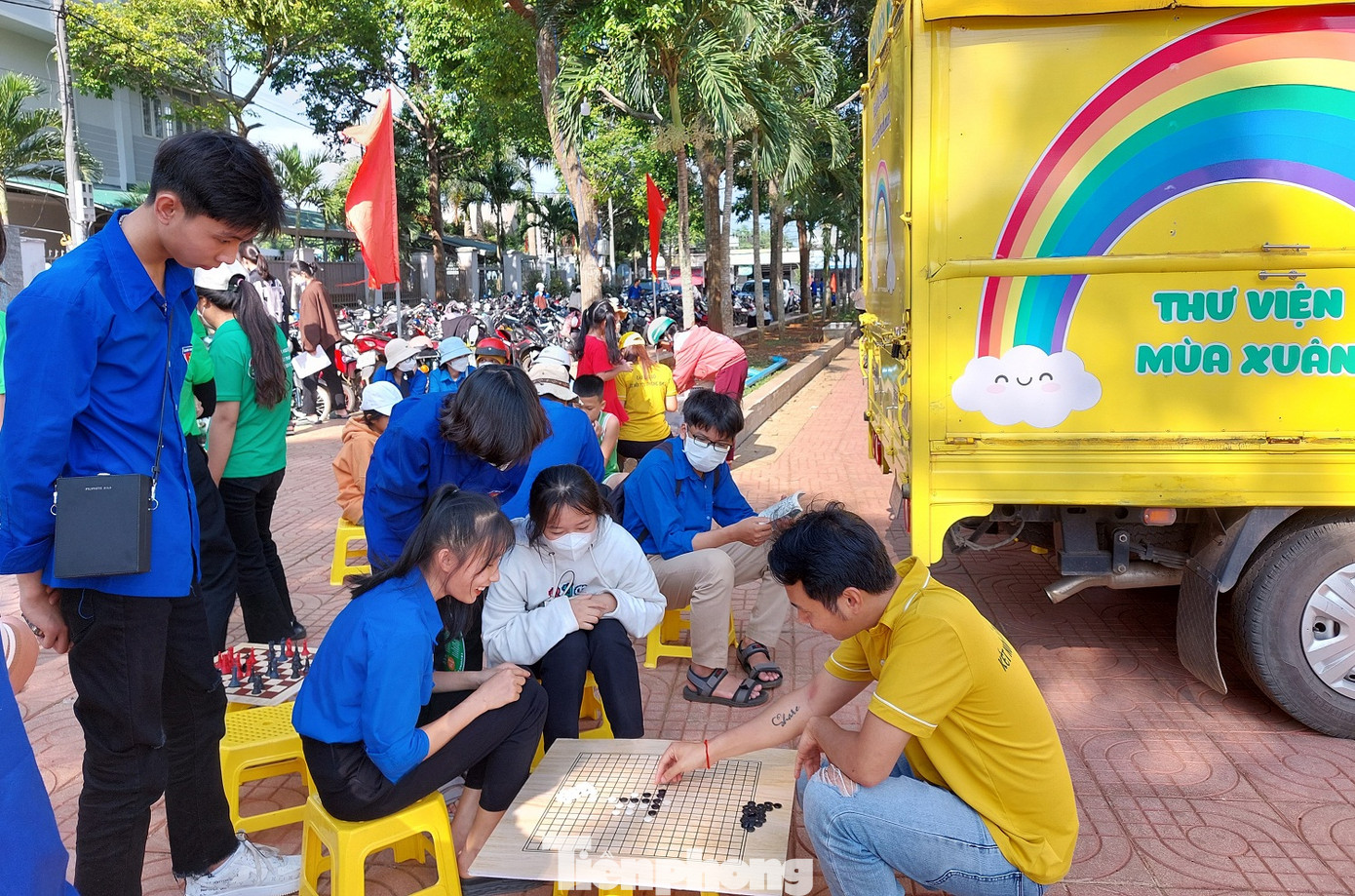 Nhiều hoạt động bổ ích tại lễ ra quân