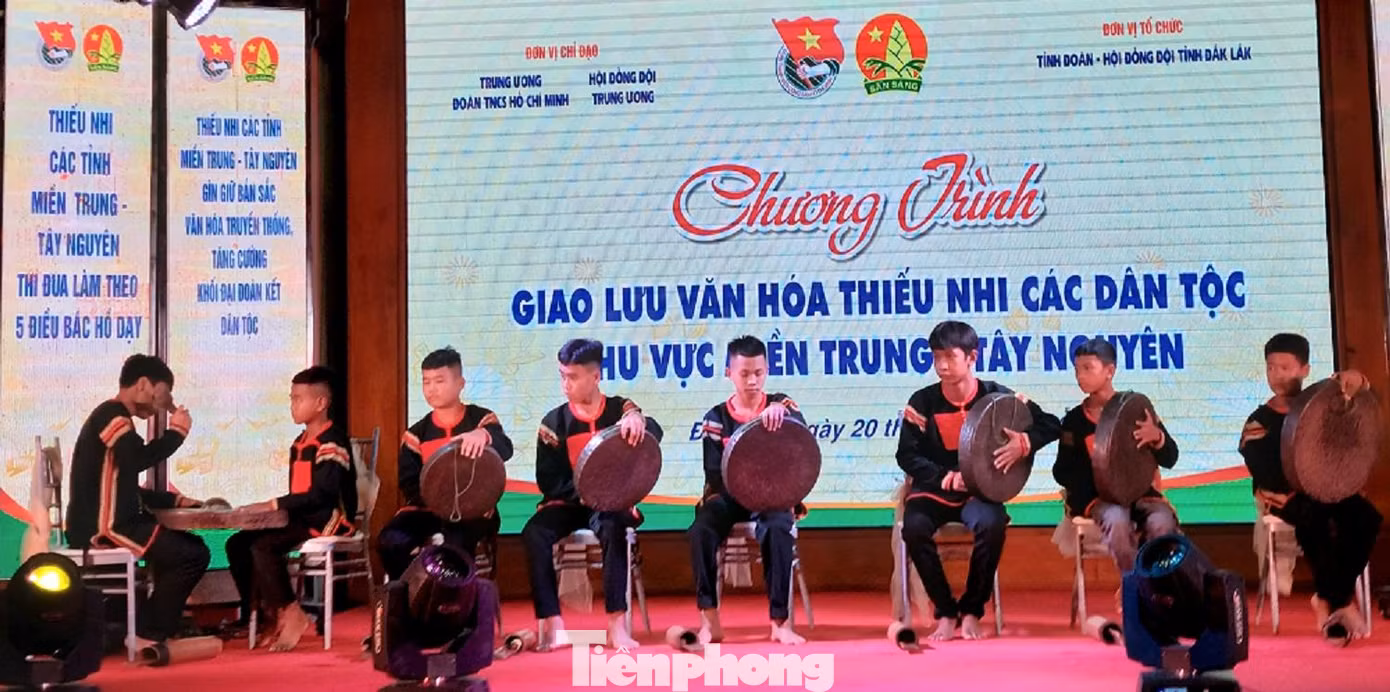 Thanh thiếu nhi thành phố Buôn Ma Thuột giữ gìn phát huy bản sắc văn hóa