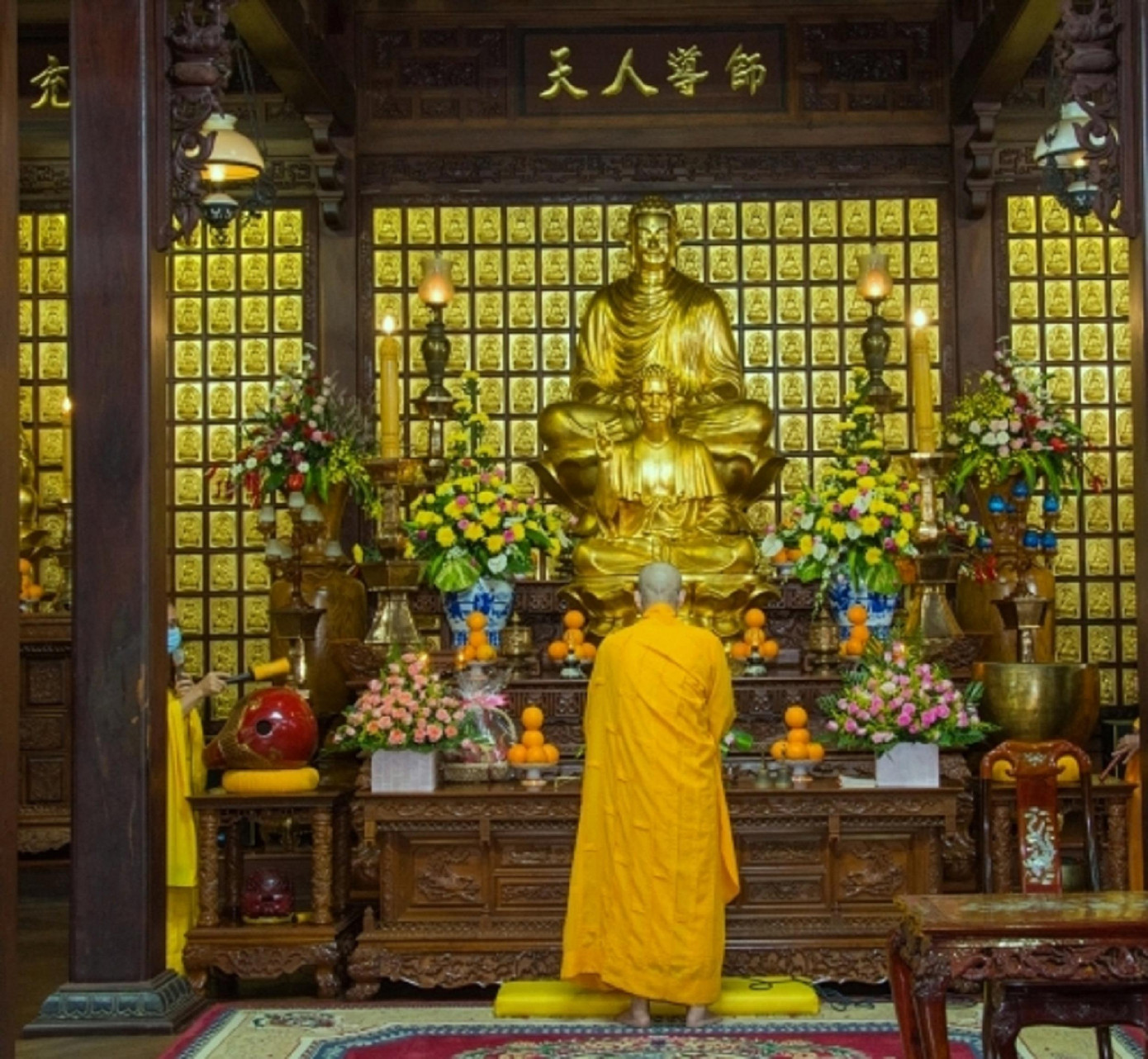 Tự tứ đúng pháp giúp nhau giữ trọn giới đạo đã thọ