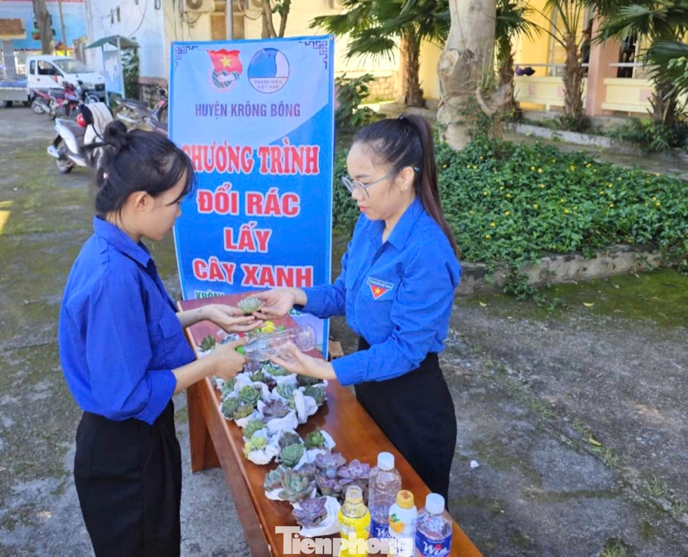 Thông qua mô hình, tuổi trẻ huyện Krông Bông mong muốn tuyên truyền đến từng người dân, đoàn viên, thanh niên, thiếu nhi nâng cao ý thức hạn chế rác thải nhựa và có trách nhiệm, góp phần xây dựng môi trường sạch, đẹp.