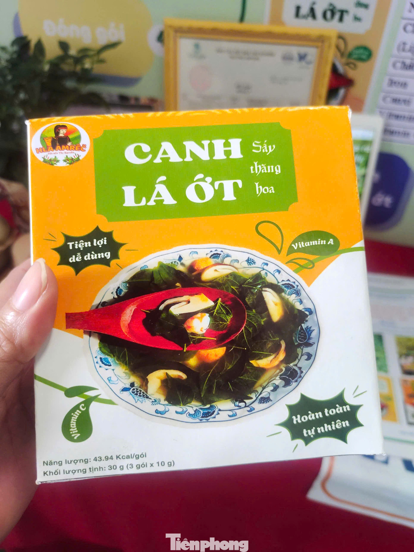 Theo em Nguyễn Thảo My, tại địa phương, nguồn nguyên liệu lá ớt rất dồi dào nhưng chưa được sử dụng nhiều trong thực phẩm. Sản phẩm hoàn thành được đưa về buôn làng cho người dân thưởng thức và nhận được phản hồi rất tốt về hương vị. Canh lá ớt thơm ngon, có mùi hương đặc trưng. Đặc biệt, món ăn này vô cùng tiện lợi, chỉ cần xé gói canh vào tô, đổ nước sôi vào và trộn đều sau 3 phút là có thể ăn được.