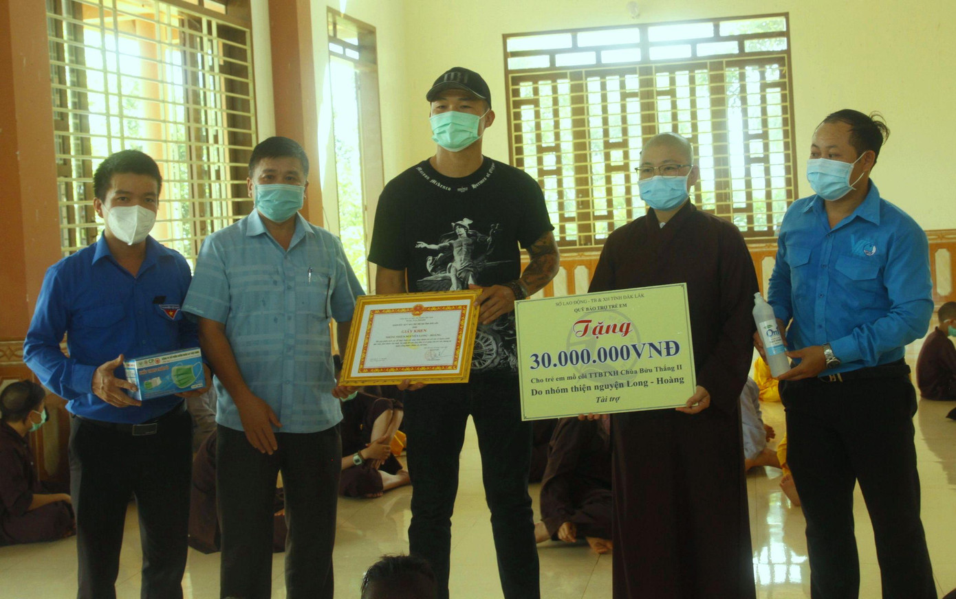 Đoàn công tác thăm Trung tâm bảo trợ xã hội cơ sở 2 chùa Bửu Thắng Đoàn công tác thăm Trung tâm bảo trợ xã hội cơ sở 2 chùa Bửu Thắng