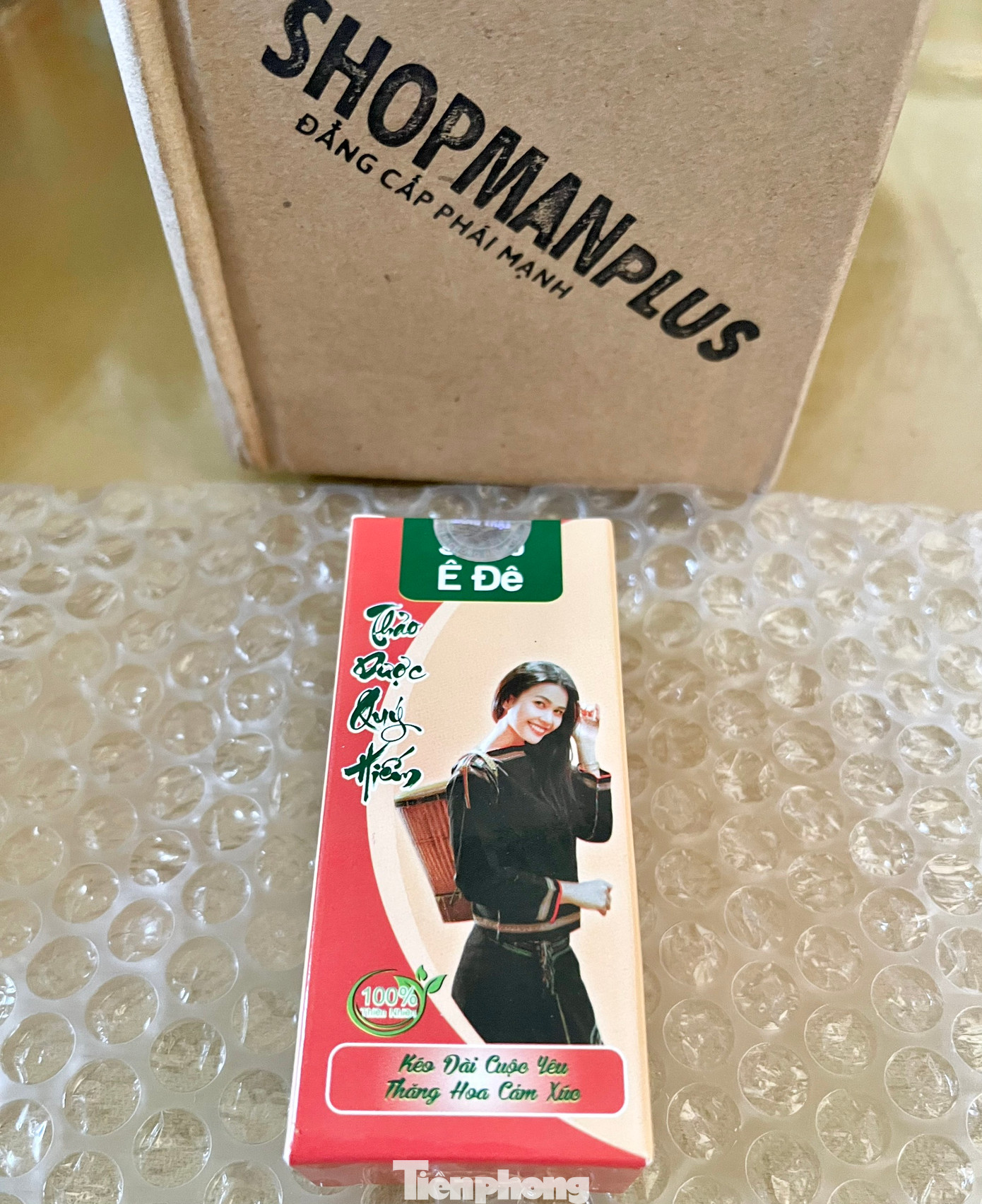 Hộp Cao thảo dược Sìn Sú Ê Đê đặt mua từ Cty TNHH Sìn Sú Ê Đê