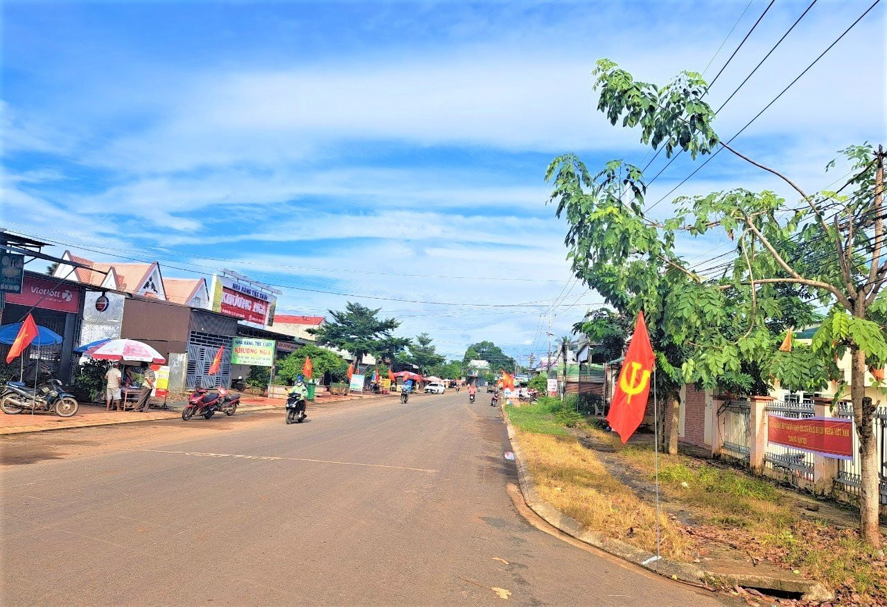 Đường cờ Tổ quốc của các cơ sở đoàn tạo dấu ấn trong các ngày lễ lớn Đường cờ Tổ quốc của các cơ sở đoàn tạo dấu ấn trong các ngày lễ lớn