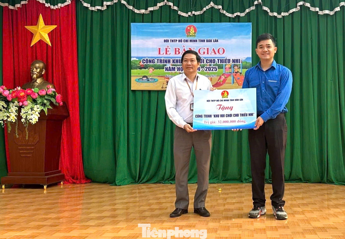 Nhằm chung tay, đồng hành chăm lo các em thiếu nhi, vừa qua Hội đồng Đội tỉnh Đắk Lắk bàn giao công trình măng non khu vui chơi thiếu nhi cho một trường tiểu học tại xã Băng Adrênh, huyện Krông Ana.