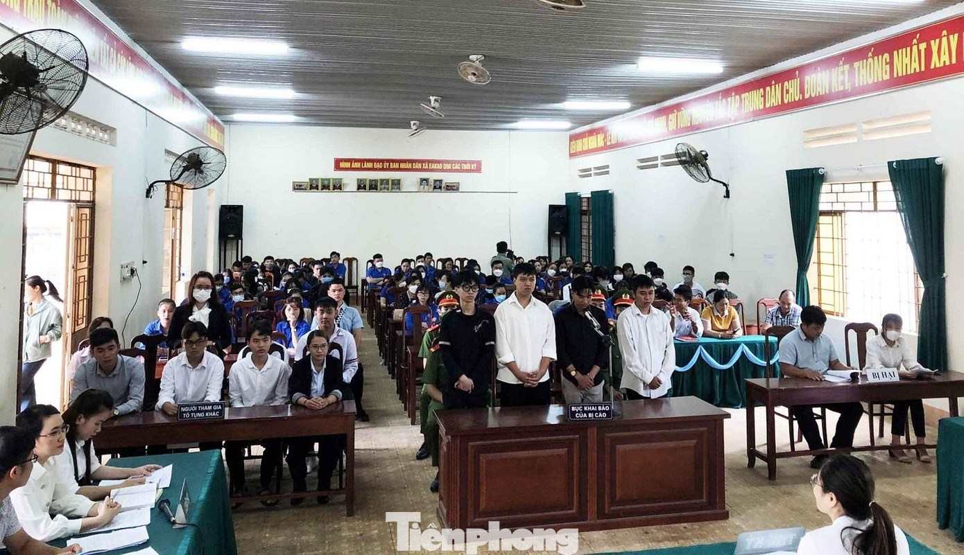 Toàn cảnh phiên tòa giả định