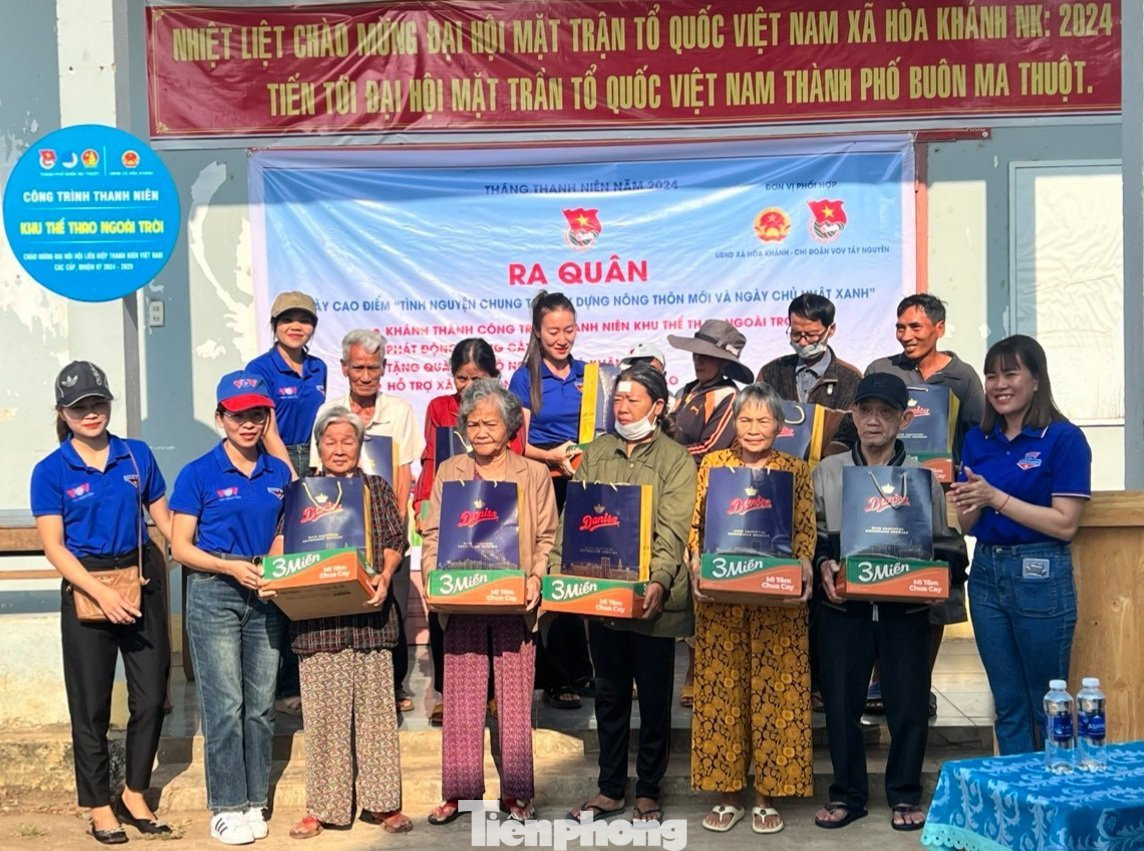 Nhiều hoạt động của các cấp bộ đoàn hướng về cơ sở Nhiều hoạt động của các cấp bộ đoàn hướng về cơ sở