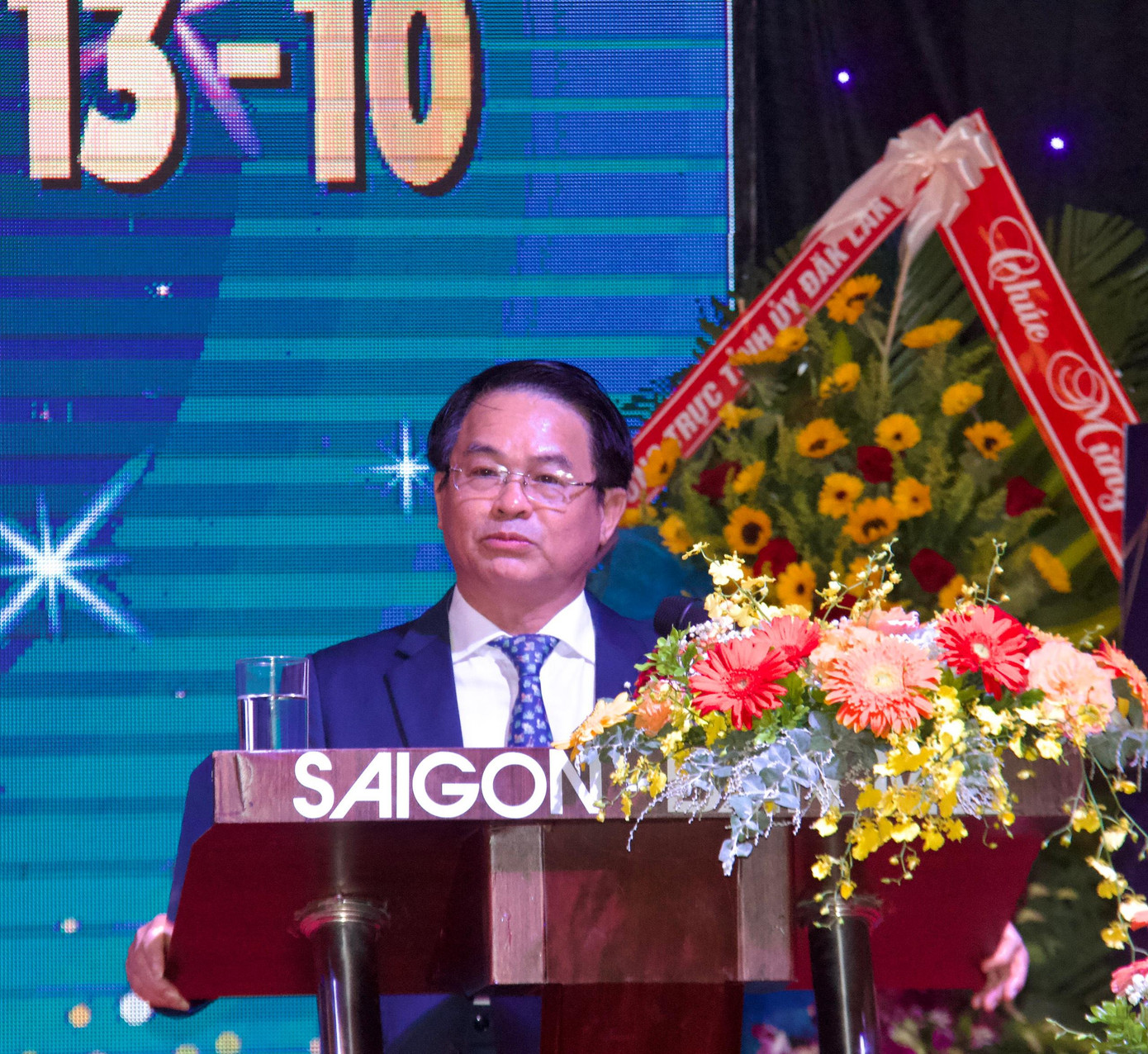 Ông Huỳnh Văn Dũng - một trong hai Doanh nhân Việt Nam tiêu biểu năm 2022 đến từ Đắk Lắk phát biểu