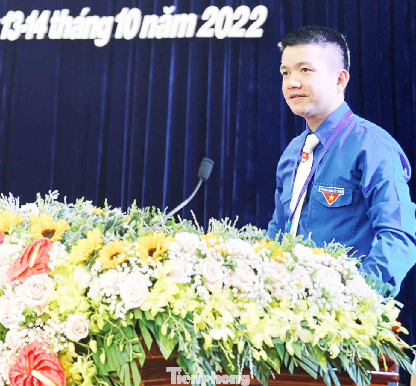 Anh Trần Doãn Tới, Phó Bí thư Tỉnh Đoàn báo cáo chính trị trình đại hội Anh Trần Doãn Tới, Phó Bí thư Tỉnh Đoàn báo cáo chính trị trình đại hội