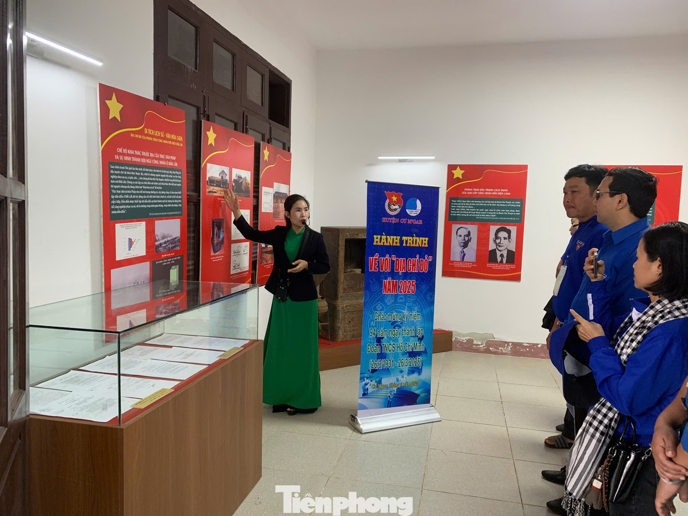 Tại Khu di tích Đồn điền CaDa, các đoàn viên được nghe thuyết minh về lịch sử Đồn điền CaDa – một địa danh ghi dấu những chiến công oanh liệt trong kháng chiến chống Pháp và Mỹ; lịch sử hình thành, quá trình đấu tranh của nhân dân và những cống hiến to lớn của các thế hệ cha anh trong sự nghiệp đấu tranh giải phóng dân tộc.