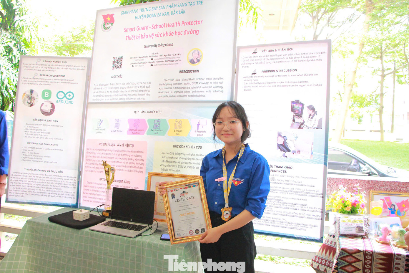 Nhiều gian hàng của đoàn viên thanh niên trưng bày sản phẩm sáng tạo trẻ.