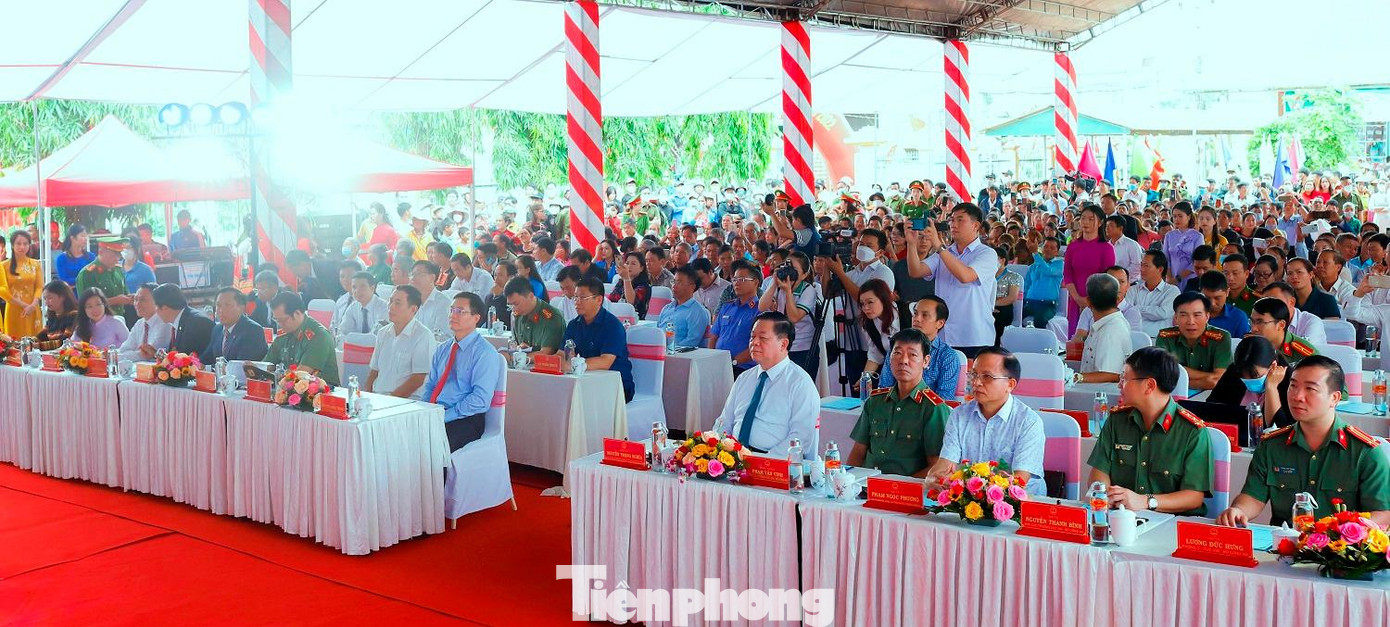 Các đại biểu tham dự ngày hội