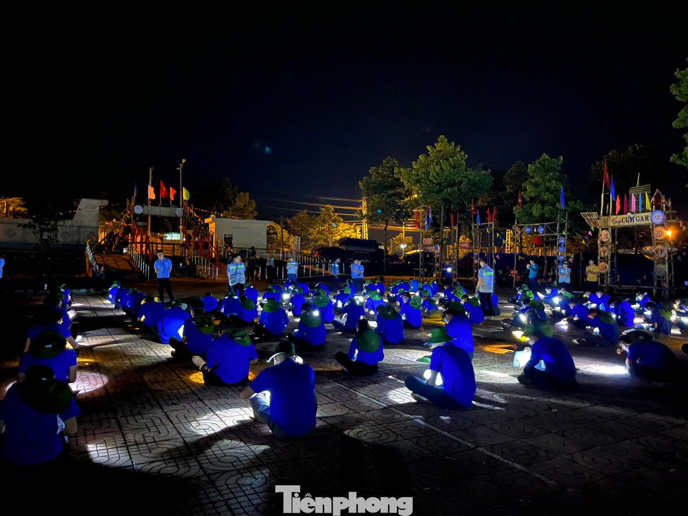 Các trại sinh bước vào phần thi đầu tiên của kỳ thi huấn luyện.