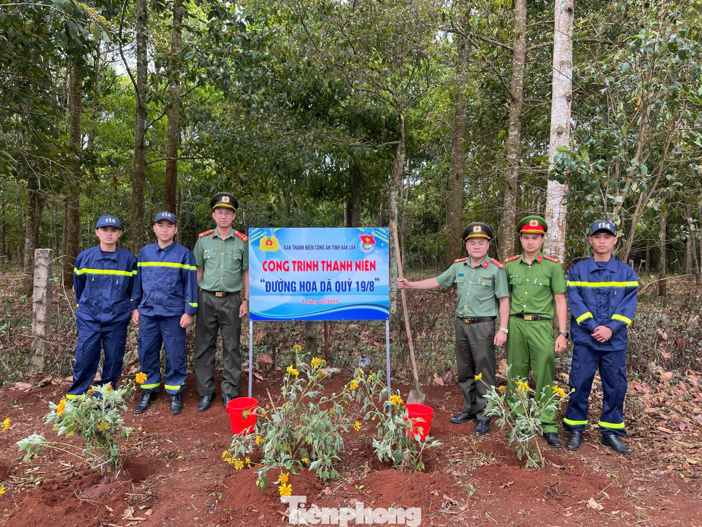 Đoàn khởi công Công trình thanh niên “Đường hoa Dã Quỳ 19/8” chào mừng 50 năm Chiến thắng Buôn Ma Thuột, Giải phóng tỉnh Đắk Lắk (10/3/1975 – 10/3/2025), Lễ Hội Cà phê Buôn Ma Thuột lần thứ 9 năm 2025.