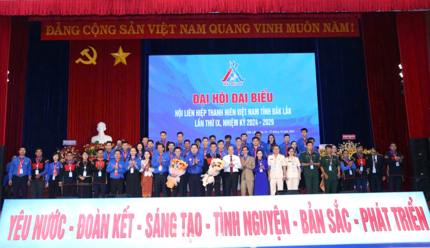 Ủy ban Hội LHTN Việt Nam tỉnh Đắk Lắk khoá IX ra mắt