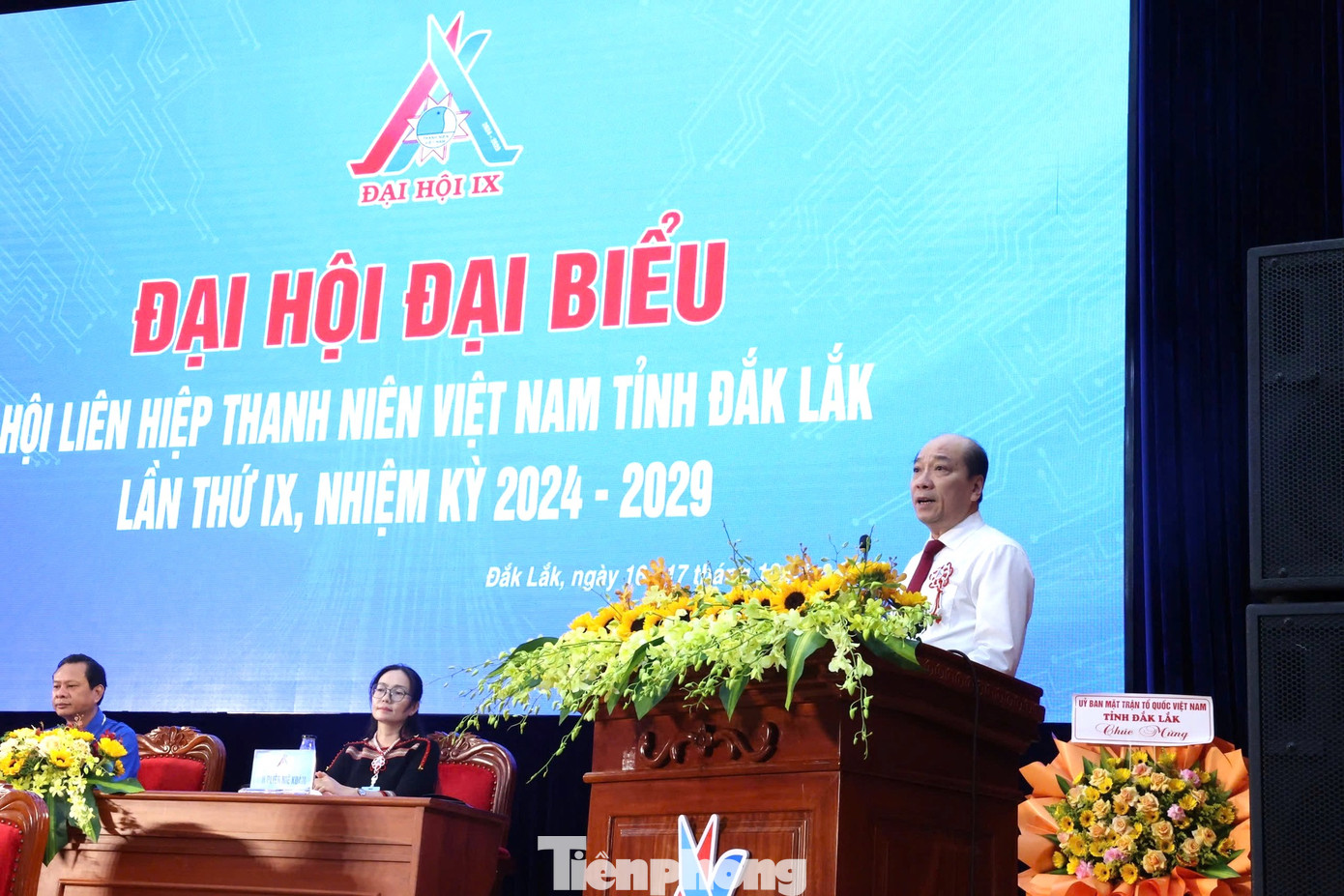 Ông Phạm Ngọc Nghị - Phó Bí thư Tỉnh ủy, Chủ tịch UBND tỉnh Đắk Lắk phát biểu tại đại hội.