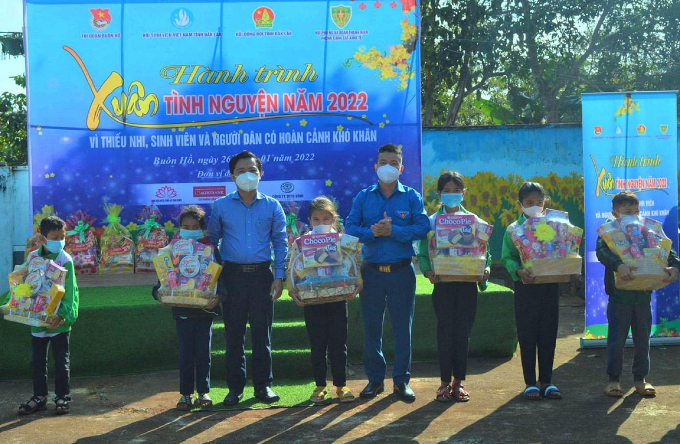 Hành trình xuân tình nguyện tại thị xã Buôn Hồ Hành trình xuân tình nguyện tại thị xã Buôn Hồ