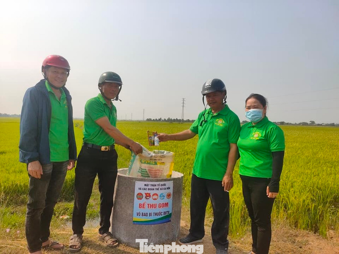 Từ khi có bể chứa này, không còn tình trạng vỏ chai lọ bị vứt trên đường hay đồng ruộng. Qua đó nâng cao ý thức cho người dân bảo vệ môi trường, xây dựng lối sống xanh, sạch, đẹp.