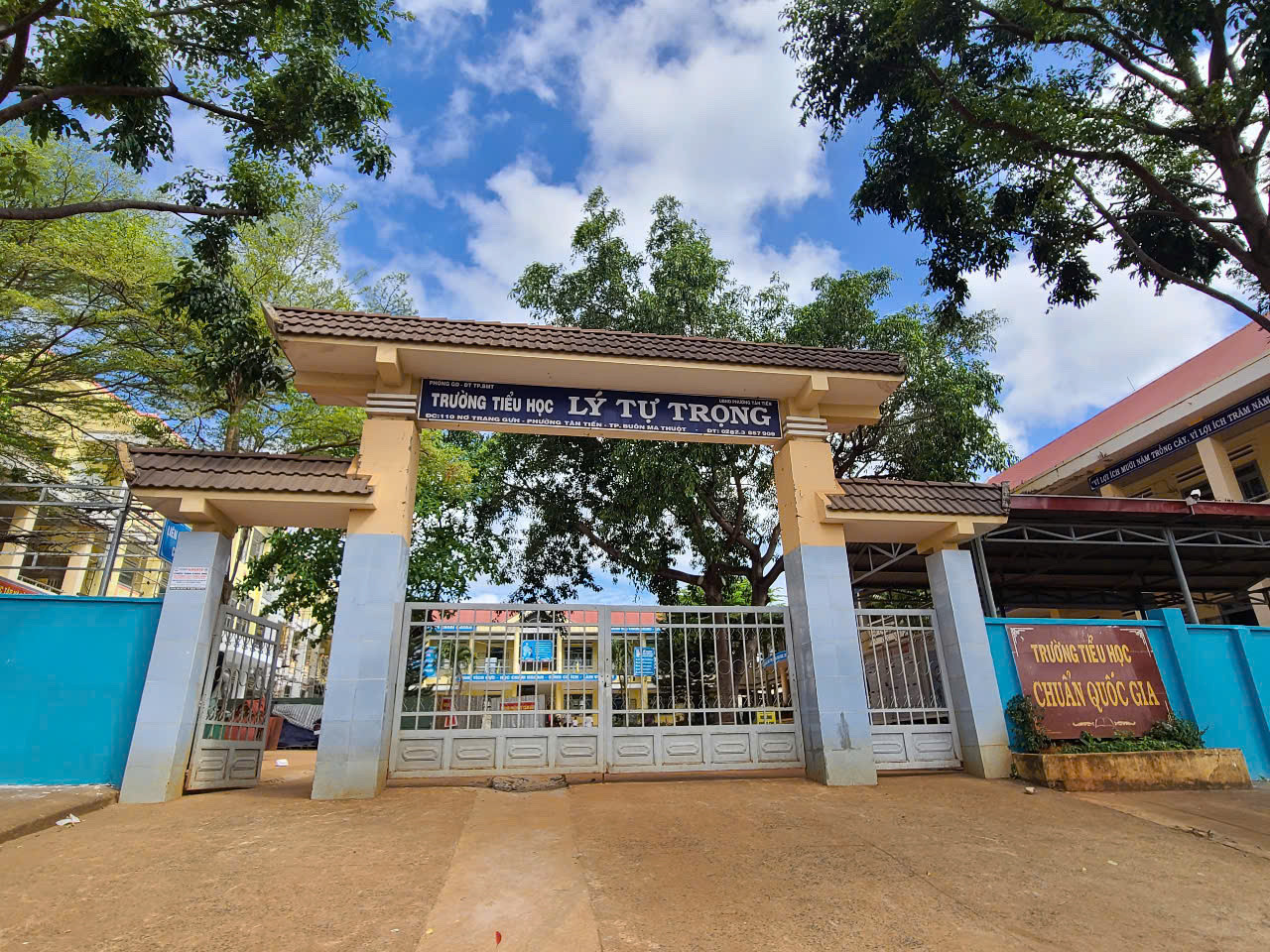 Trường Tiểu học Lý Tự Trọng Trường Tiểu học Lý Tự Trọng