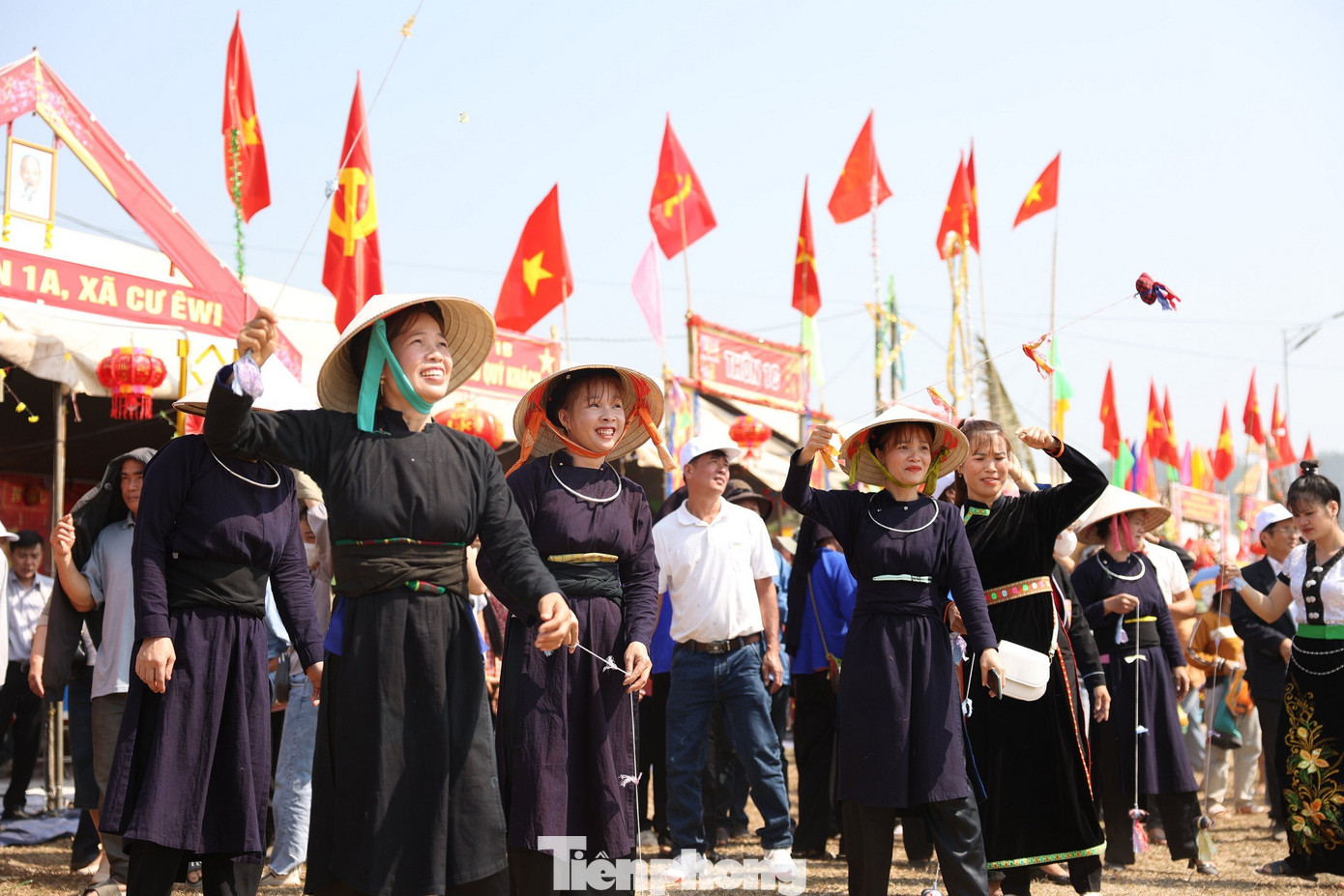 Nhiều hoạt động văn hóa đặc sắc. Nhiều hoạt động văn hóa đặc sắc.