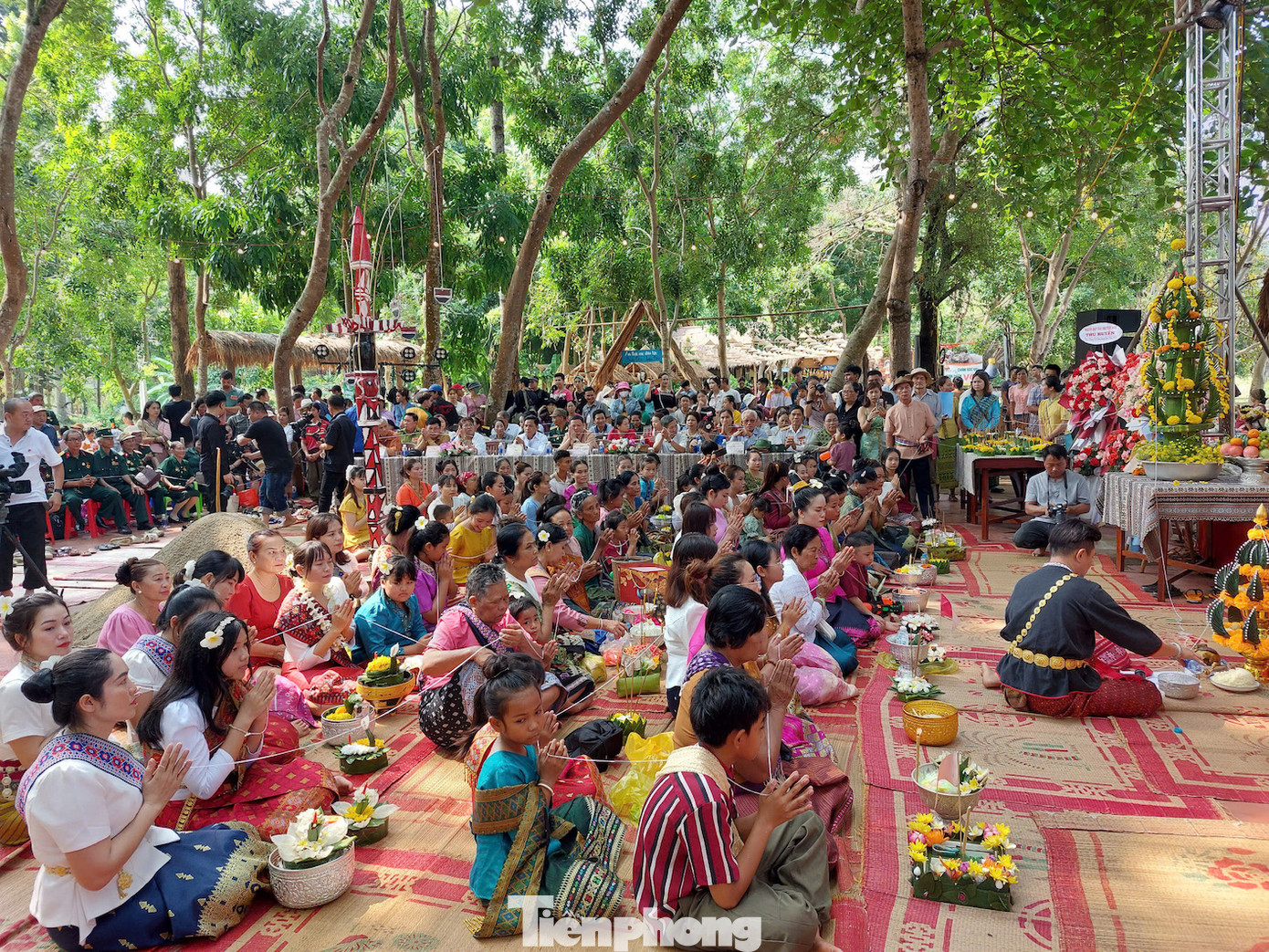 Ngày 12-13/4, tại xã Krông Na (huyện Buôn Đôn, tỉnh Đắk Lắk) diễn ra Ngày hội văn hóa các dân tộc huyện Buôn Đôn và Tết Bunpimay - Lào phật lịch 2.568 năm 2025.