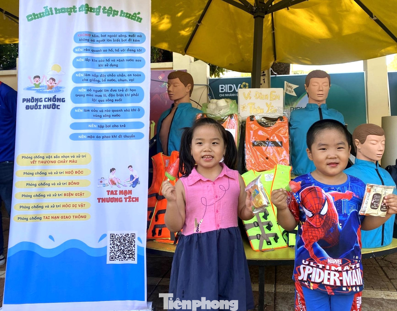 Sau khi tham gia hoạt động, học sinh, đoàn viên thanh niên được trang bị thêm các kỹ năng cần thiết để bảo vệ bản thân và bạn bè, đặc biệt là phòng tránh đuối nước trong dịp hè này.