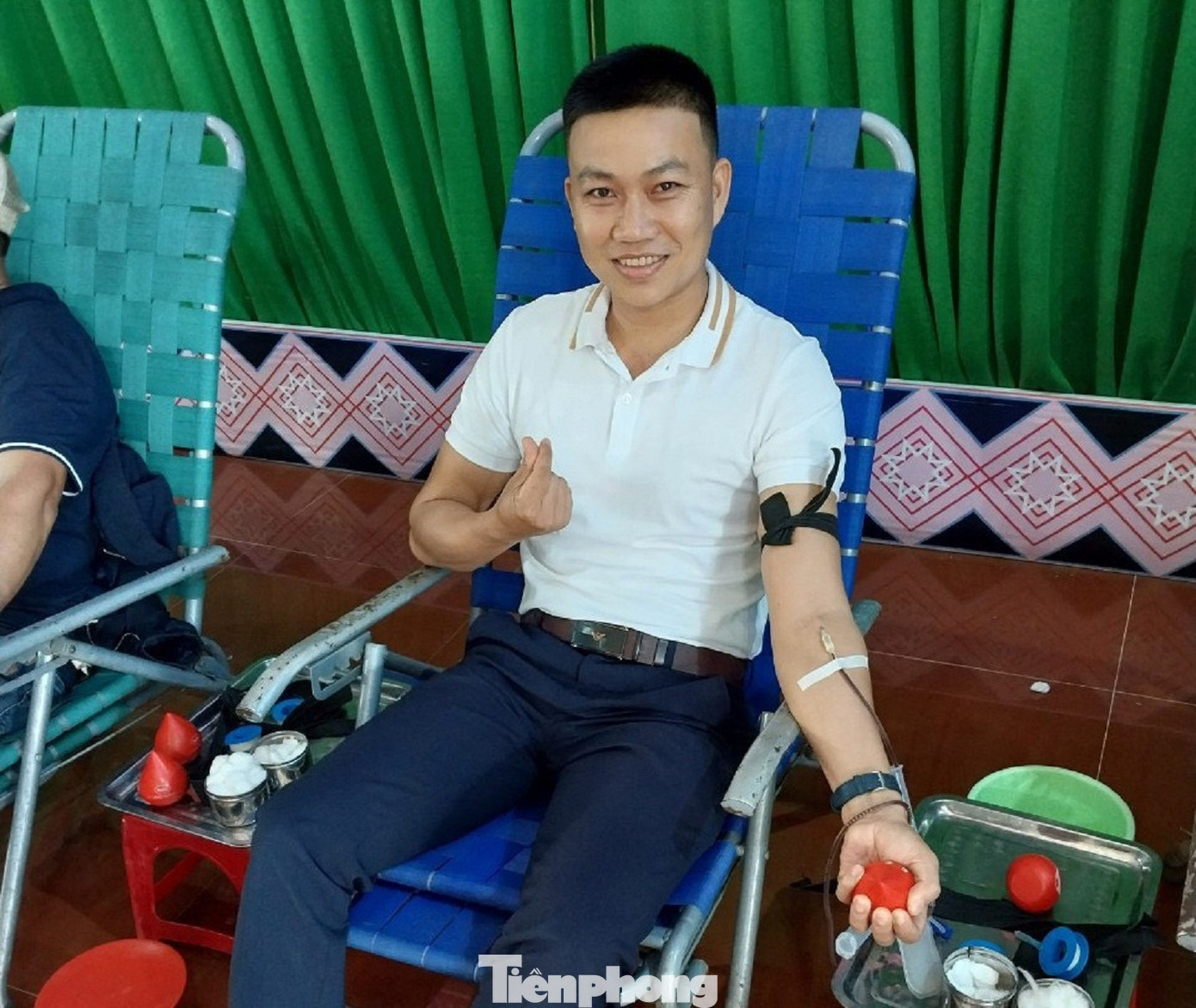 Thầy Vũ có trên 20 lần hiến máu Thầy Vũ có trên 20 lần hiến máu