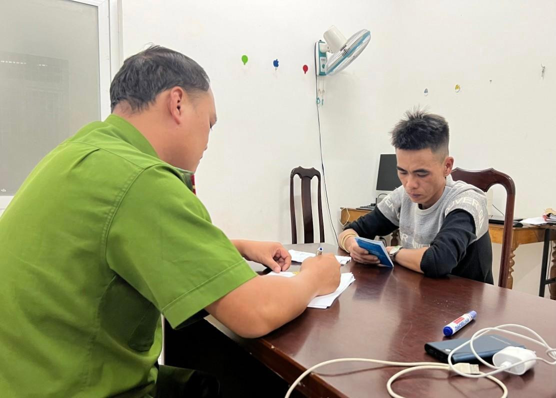 Nghi phạm cướp tiệm vàng bị bắt giữ Nghi phạm cướp tiệm vàng bị bắt giữ