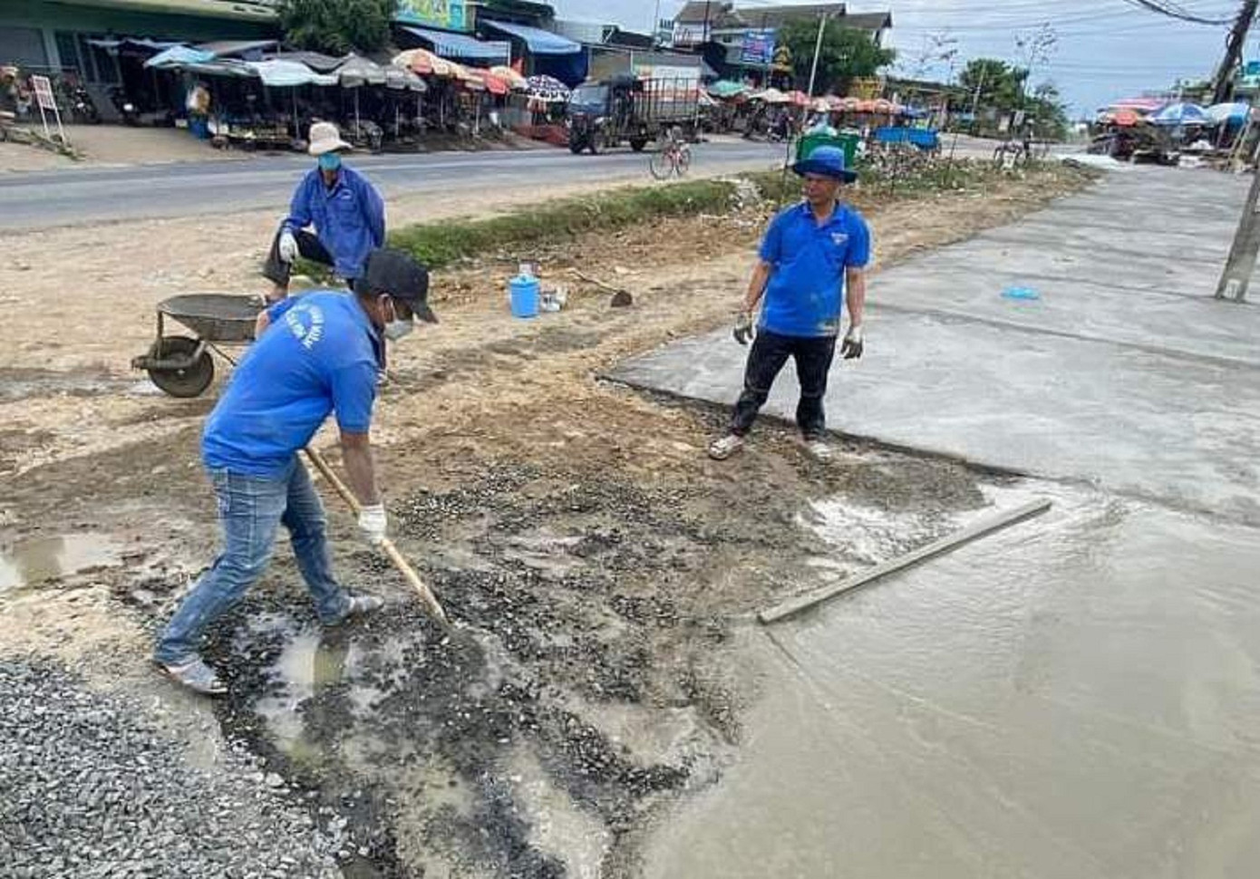 Tháng Thanh niên triển khai nhiều hoạt động thanh niên tình nguyện tham gia xây dựng nông thôn mới Tháng Thanh niên triển khai nhiều hoạt động thanh niên tình nguyện tham gia xây dựng nông thôn mới