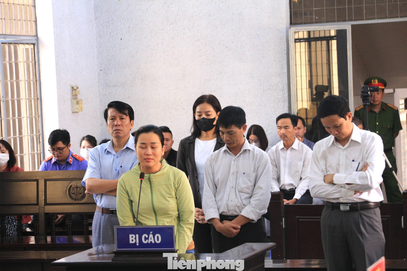 Các bị cáo tại phiên tòa