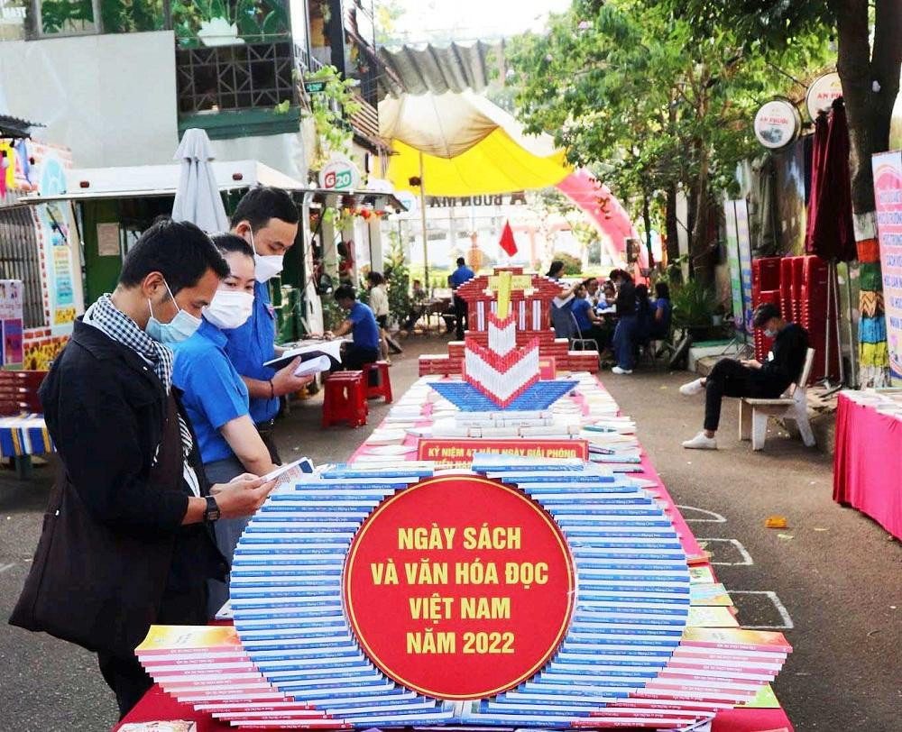 Nhiều hoạt động ý nghĩa trong ngày sách và văn hóa đọc 2022 tại tỉnh Đắk Lắk
