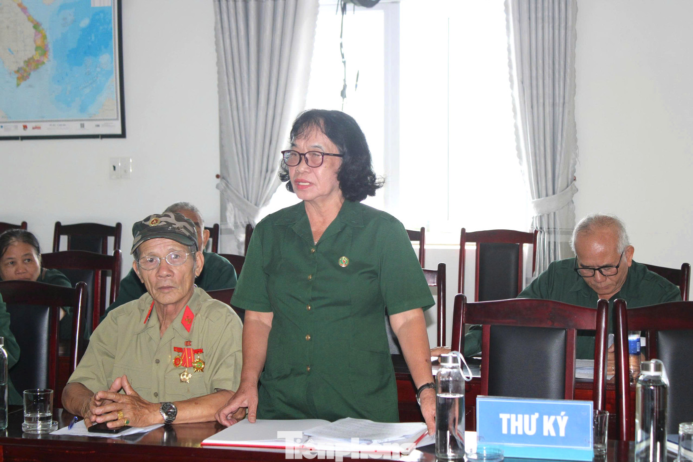 Đại biểu tham gia trao đổi, đóng góp ý kiến tại hội nghị sơ kết 6 tháng đầu năm 2025. Đại biểu tham gia trao đổi, đóng góp ý kiến tại hội nghị sơ kết 6 tháng đầu năm 2025.