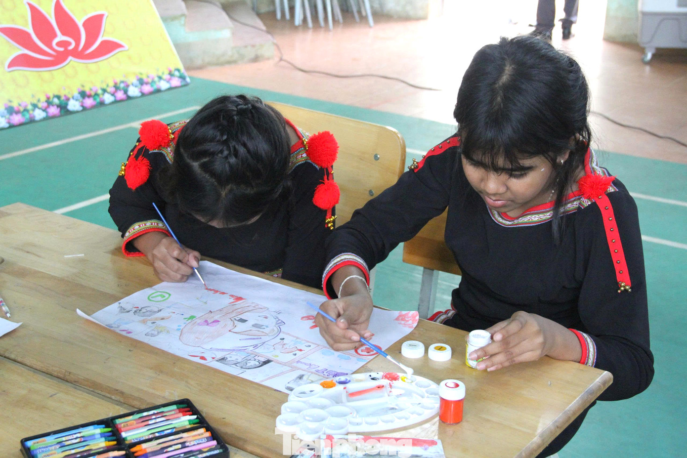 Thông qua ngôn ngữ hội họa, giúp học sinh nhận thức đúng đắn cách bảo vệ bản thân, chăm sóc sức khỏe sinh sản vị thành niên, giảm thiểu tảo hôn và hôn nhân cận huyết thống. Qua đó kêu gọi cộng đồng nâng cao ý thức, trách nhiệm để xây dựng môi trường lành mạnh, văn minh, trật tự và an toàn vì sự phát triển toàn diện cho thế hệ tương lai của đất nước.