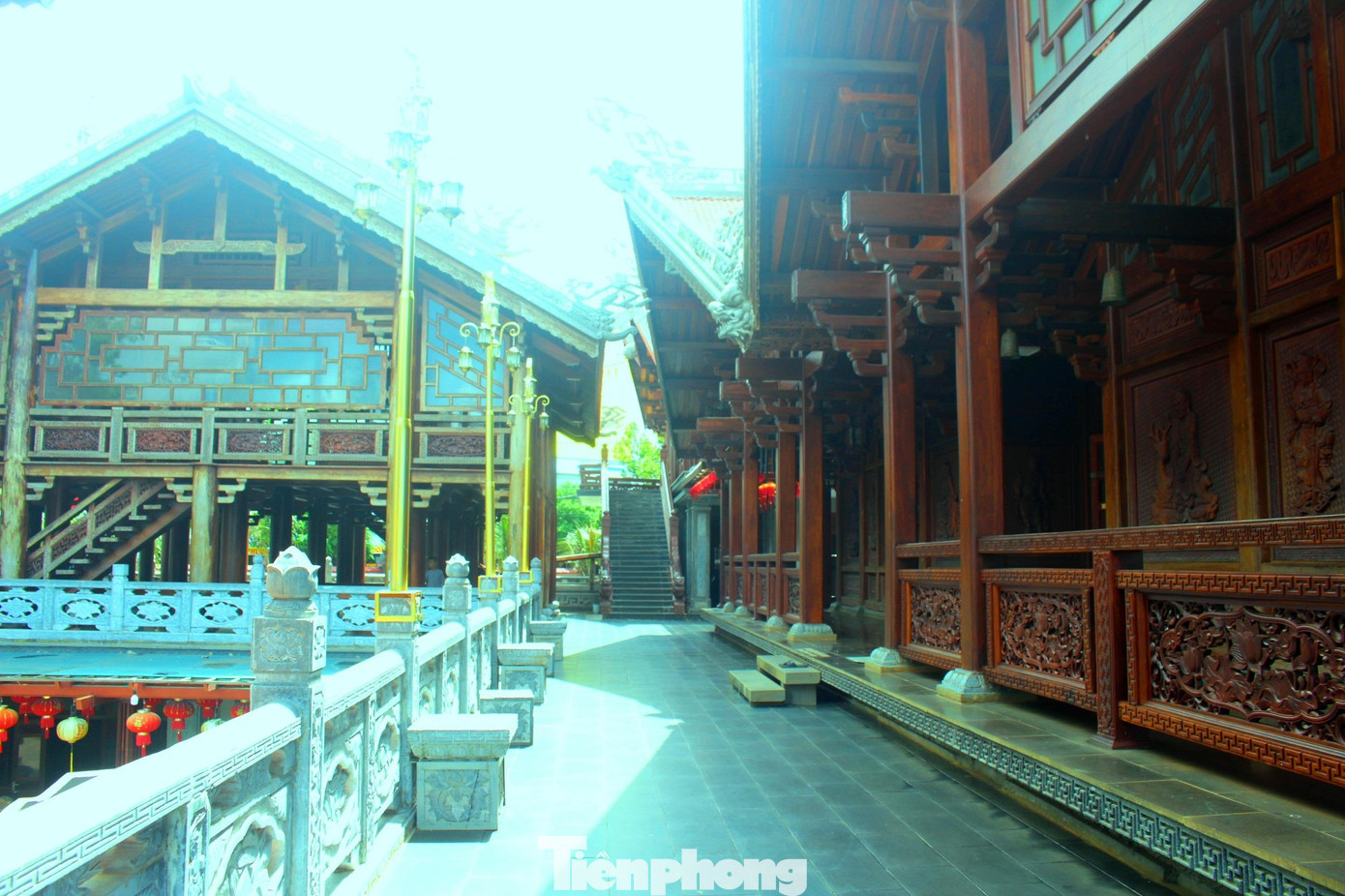 Chùa có sự phối hợp nhiều phong cách