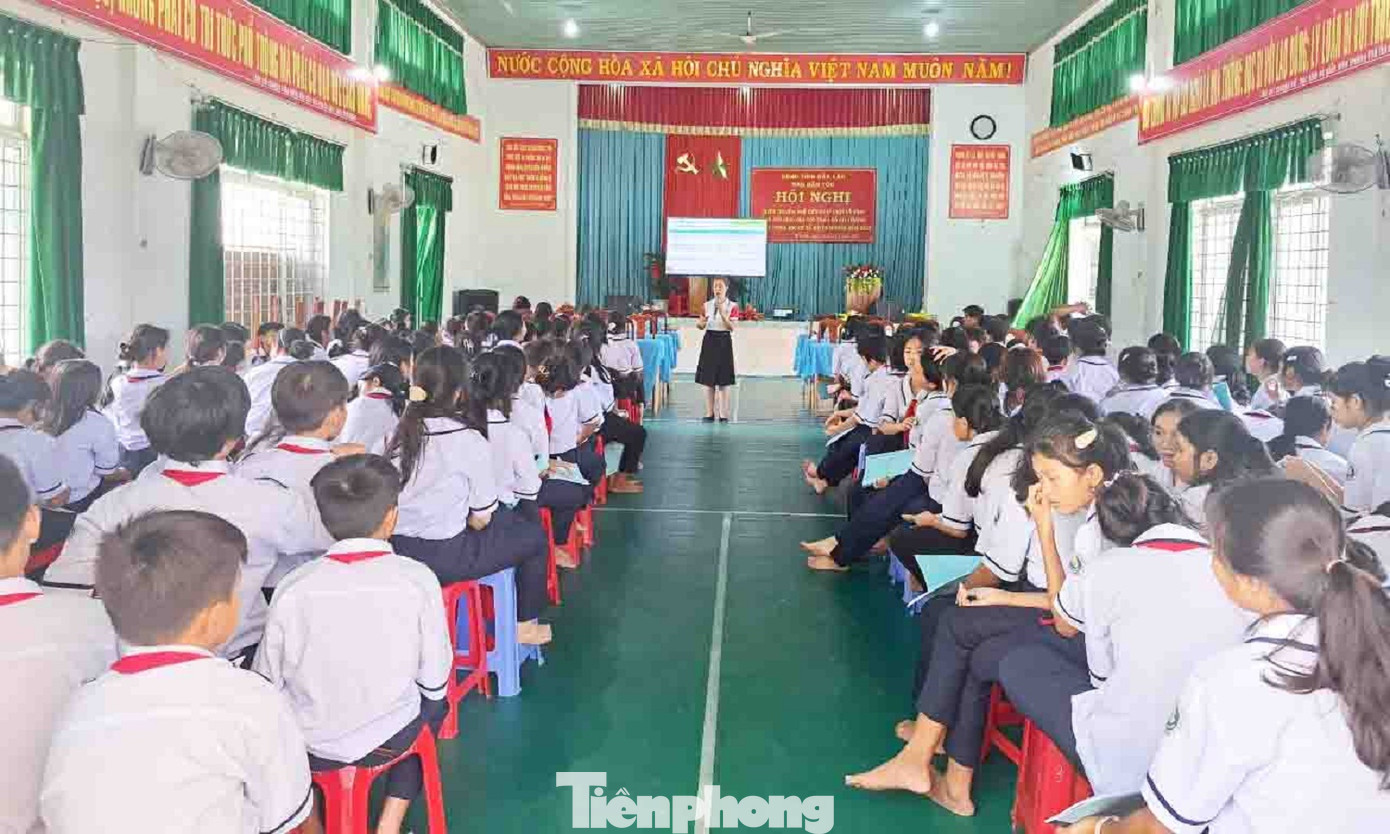 Ban Dân tộc tỉnh đã tổ chức 4 hội nghị tuyên truyền, phổ biến pháp luật về bình đẳng giới