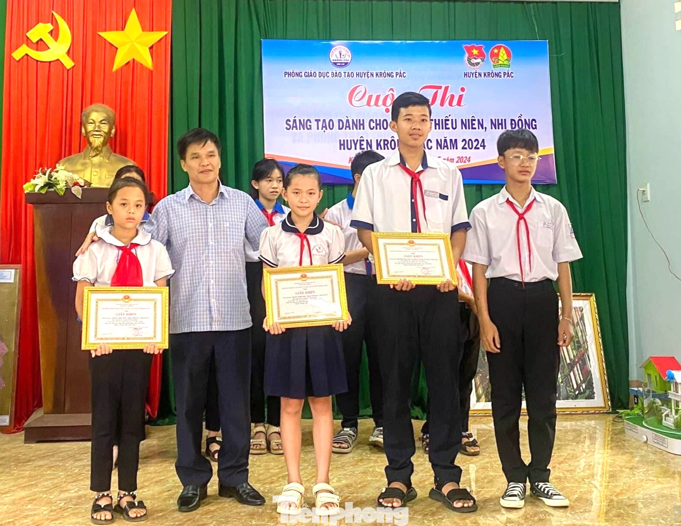 Các mô hình, sản phẩm dự thi thuộc các lĩnh vực: Đồ dùng dành cho học tập; phần mềm tin học; sản phẩm thân thiện với môi trường; các dụng cụ sinh hoạt gia đình và đồ chơi trẻ em; các giải pháp kỹ thuật nhằm ứng phó với biến đổi khí hậu, bảo vệ môi trường và phát triển kinh tế...