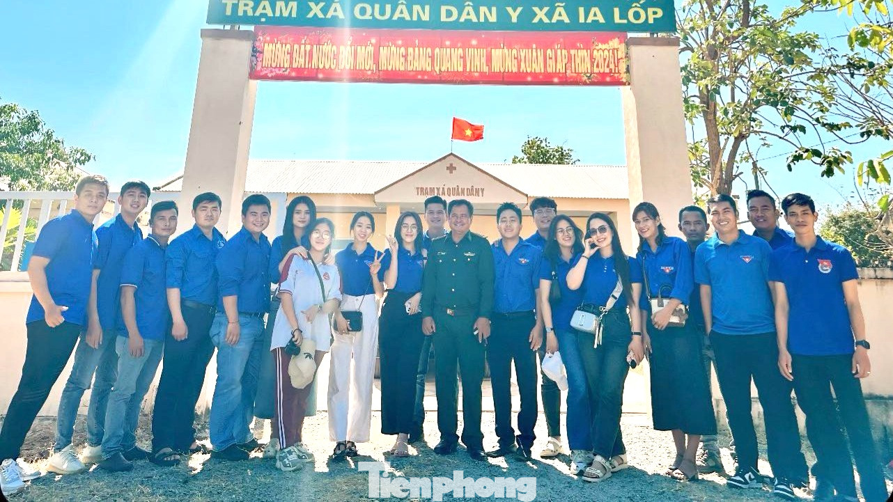 Nhiều hoạt động của tuổi trẻ ngành y với tháng 3 biên giới