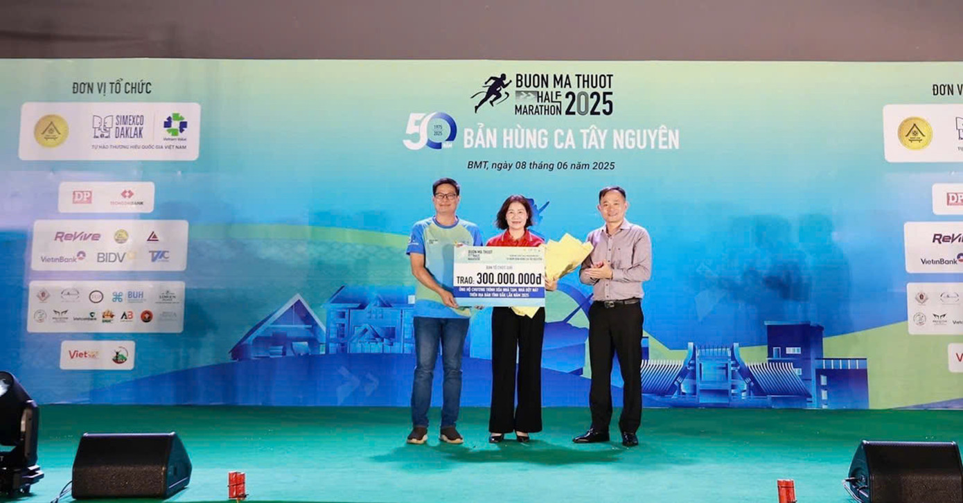 Tại lễ bế mạc, Ban Tổ chức đã trích số tiền 300 triệu đồng từ hoạt động bán vé để ủng hộ chương trình xóa nhà tạm, nhà dột nát ở tỉnh Đắk Lắk năm 2025. Qua đó góp phần mang lại cuộc sống tốt đẹp hơn cho người dân có hoàn cảnh khó khăn.