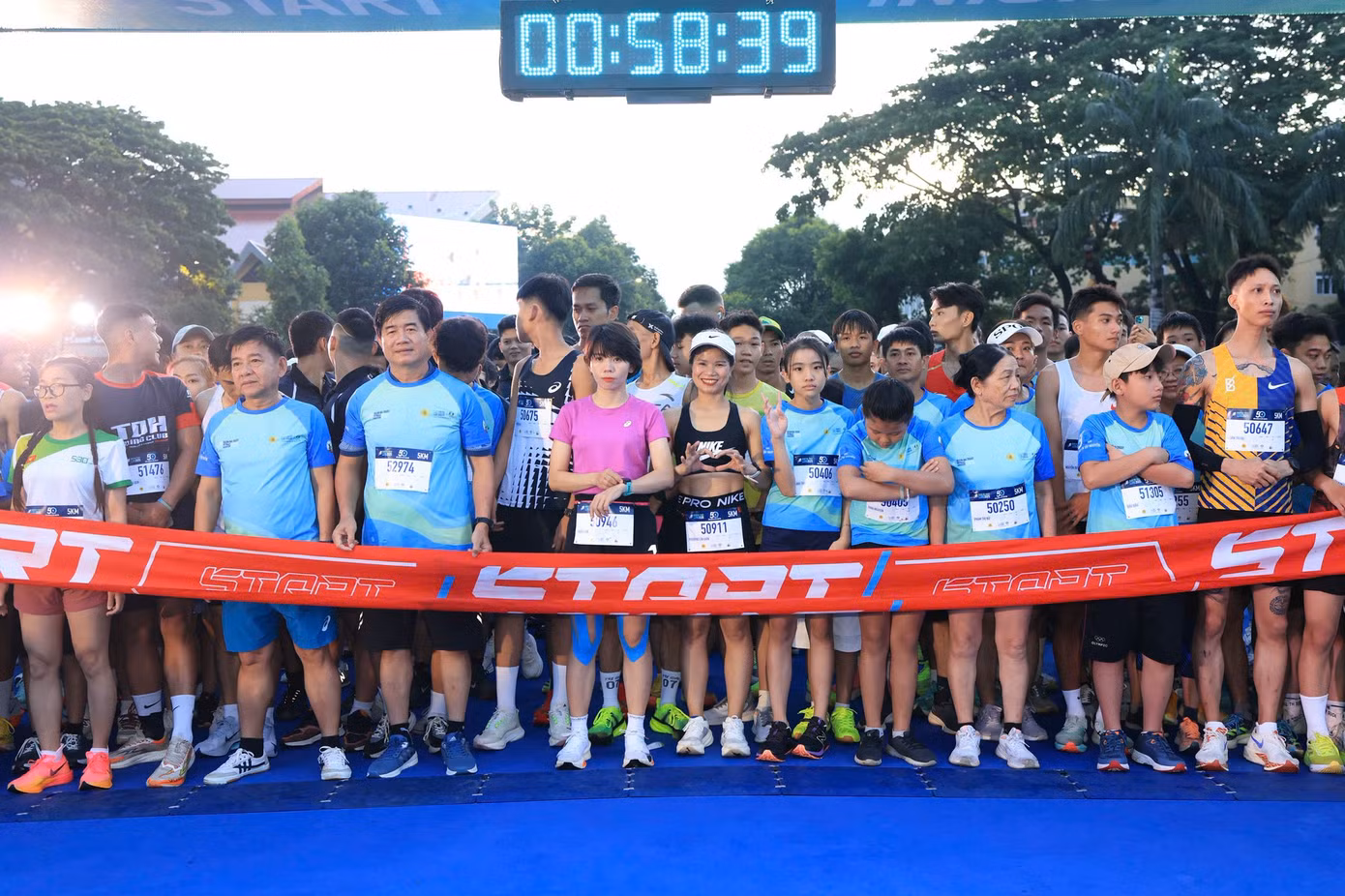 Sự kiện còn mang ý nghĩa nhân văn sâu sắc khi góp phần chung tay ủng hộ chương trình xóa nhà tạm, nhà dột nát, qua đó lan tỏa tinh thần sẻ chia và thể hiện trách nhiệm cộng đồng đối với sự phát triển kinh tế - xã hội của địa phương, đất nước.