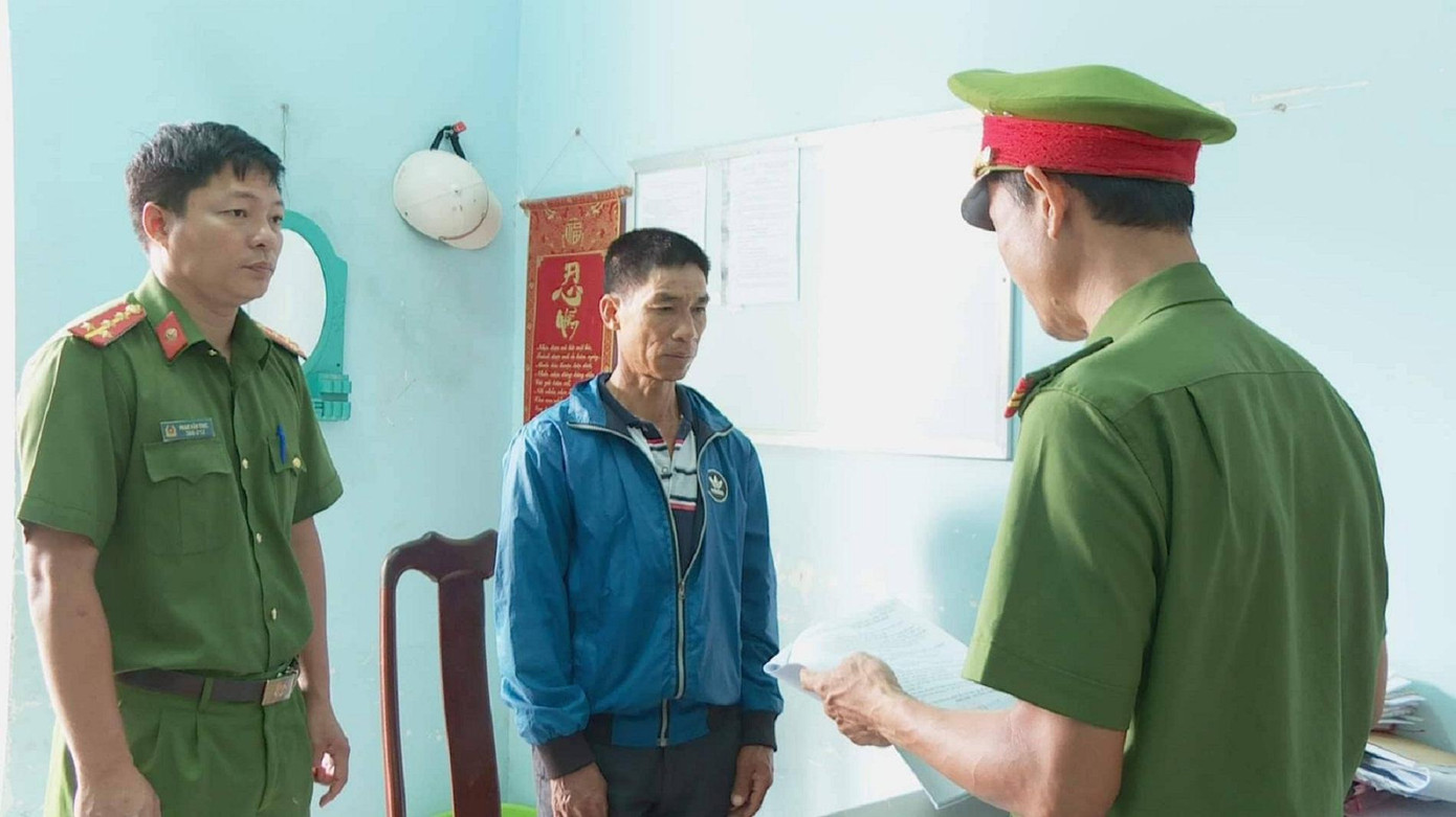 Đối tượng Phùng Văn Nguyên