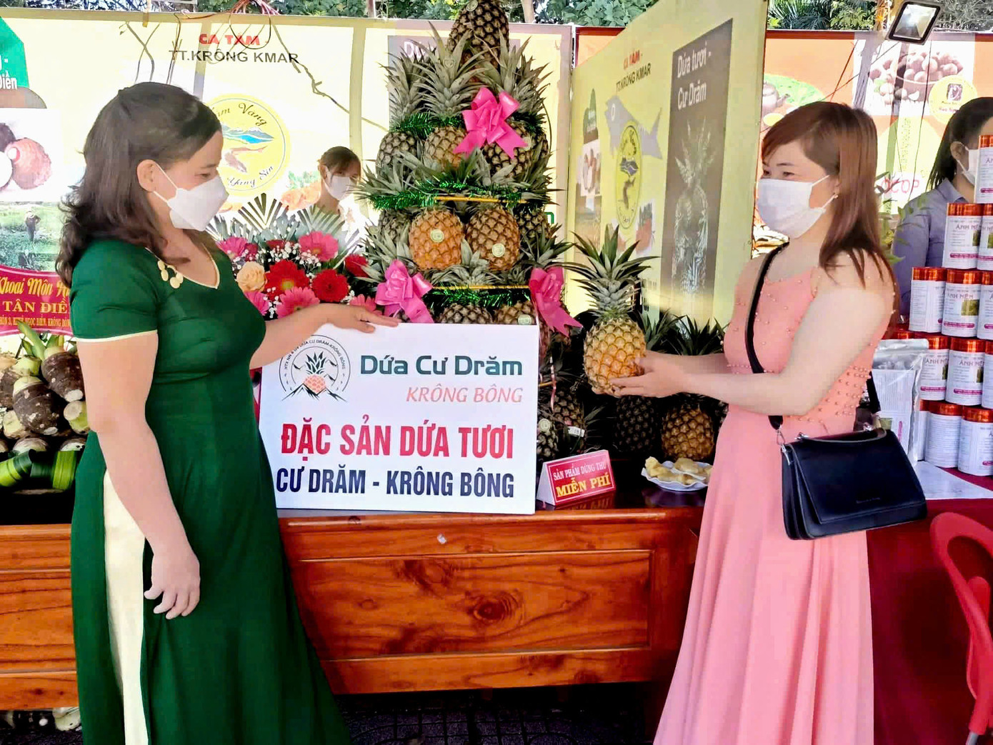 Đặc sản dứa tươi Cư Drăm, Krông Bông