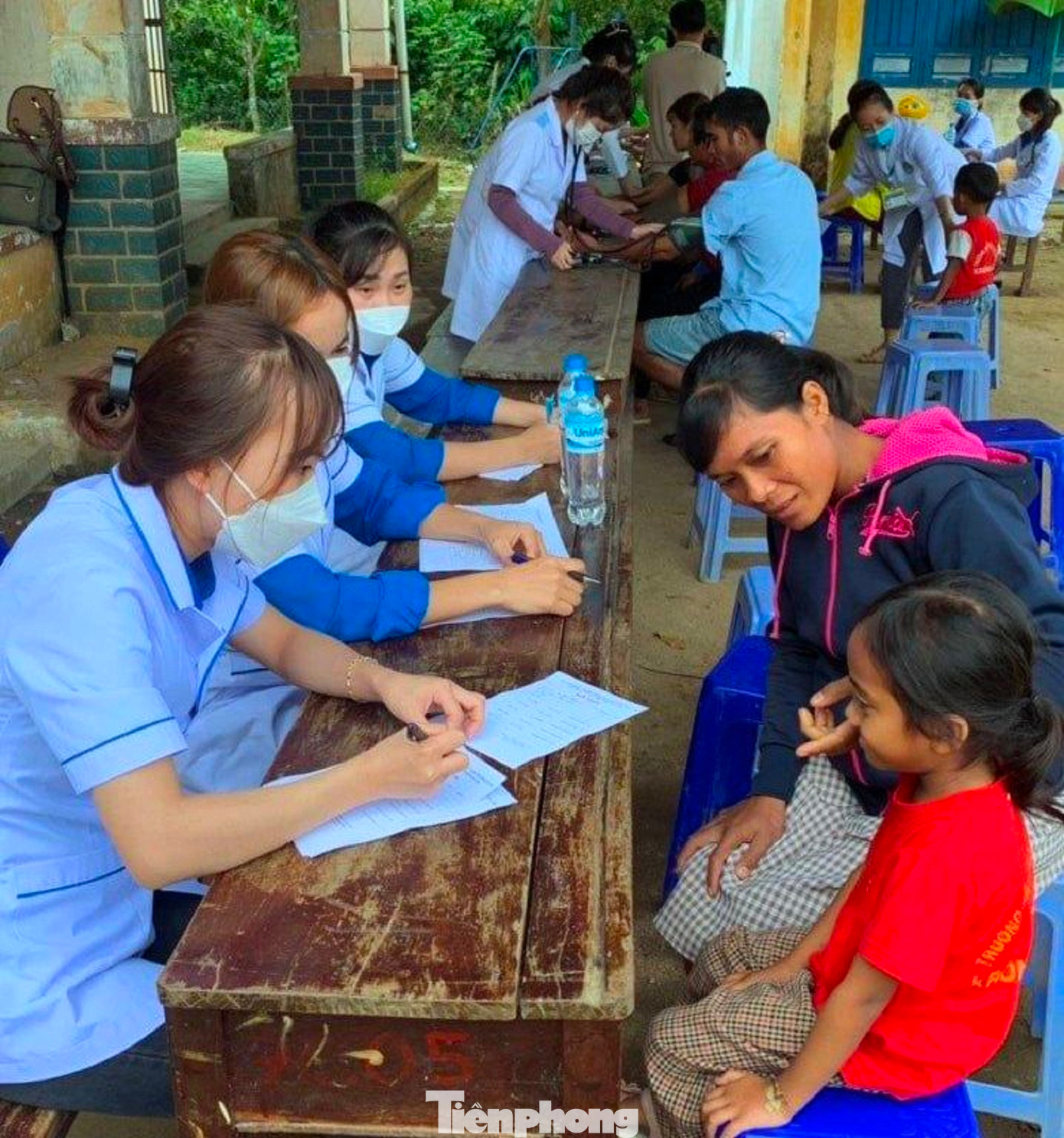 Nhiều hoạt động của Chi đoàn Trung tâm y tế huyện Lắk triển khai trong chiến dịch hè Nhiều hoạt động của Chi đoàn Trung tâm y tế huyện Lắk triển khai trong chiến dịch hè